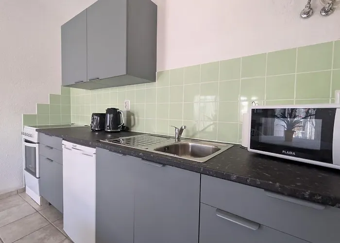 Casa Curral Do Porco بيت للعطل