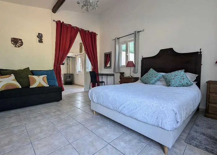 Casa Curral Do Porco Feriehus *